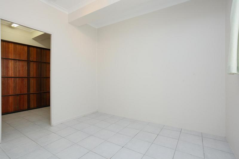 To Let 3 Bedroom Property for Rent in Claremont Western Cape